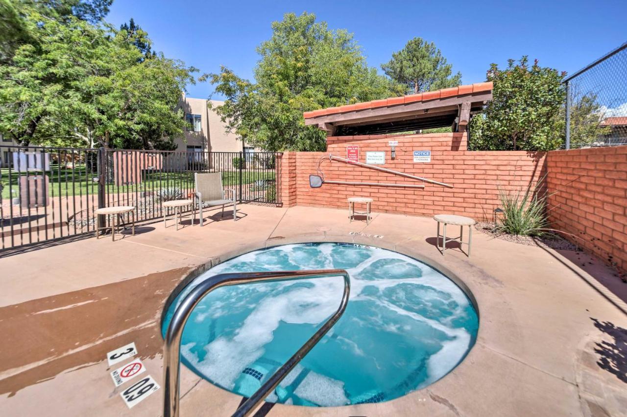 Apartamento Cozy Sedona Oasis With Pool And Hot Tub Access! Exterior foto